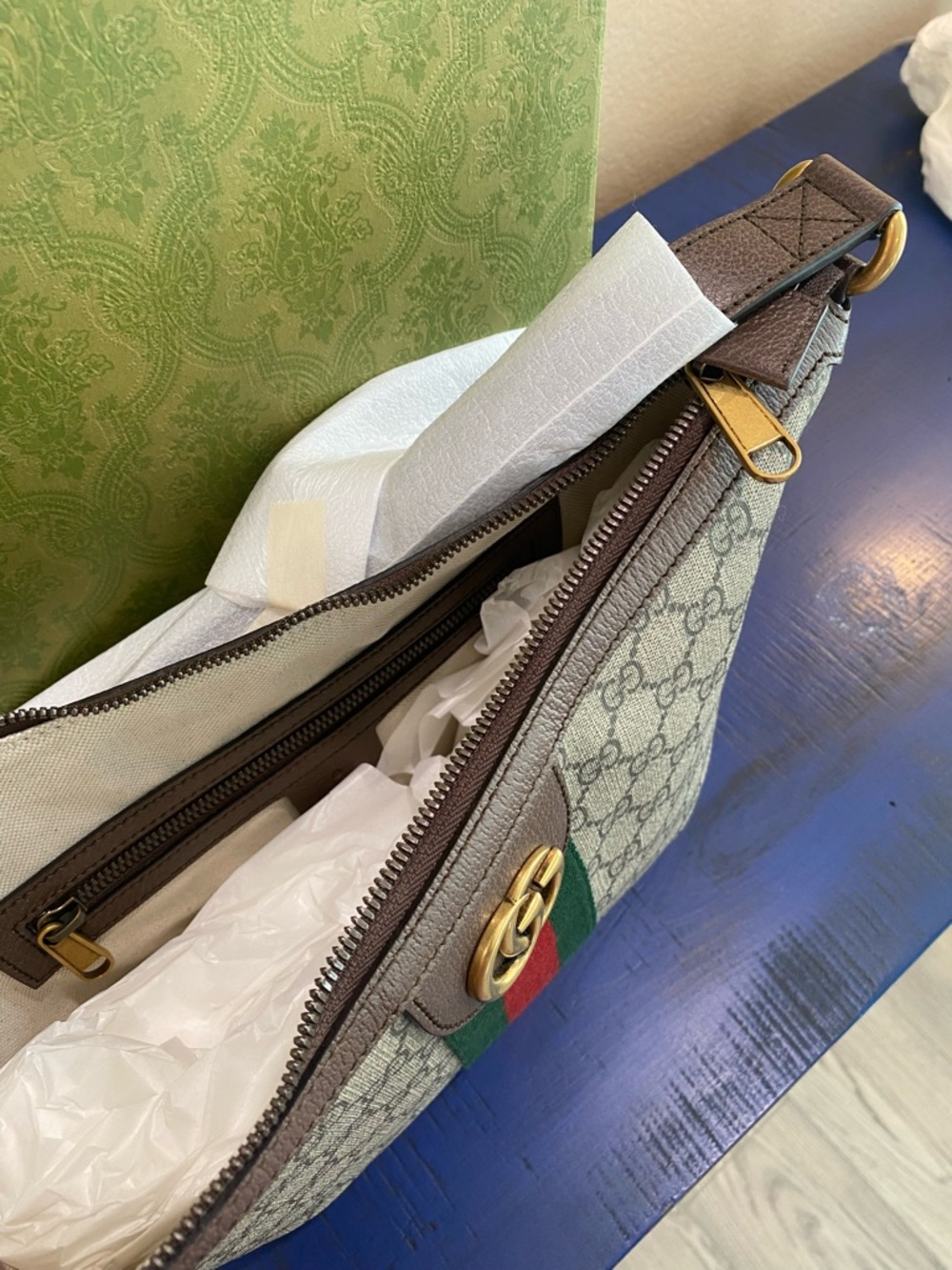 Authentically Beautiful - Gucci Ophidia GG (Small) Shoulder Bag with Stripe - Picture 7 of 13
